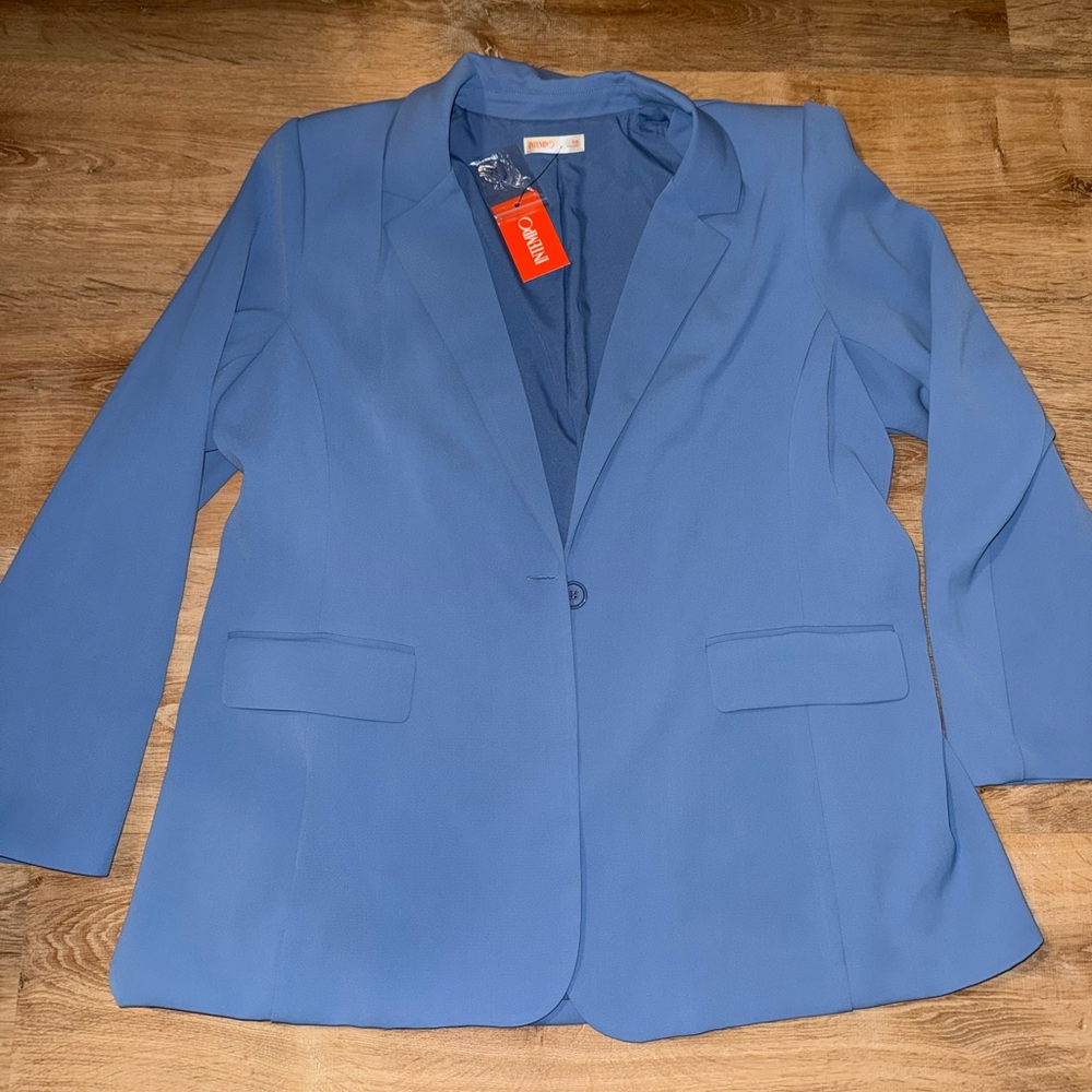 Womens Light Blue Intempo Blazer - NWT